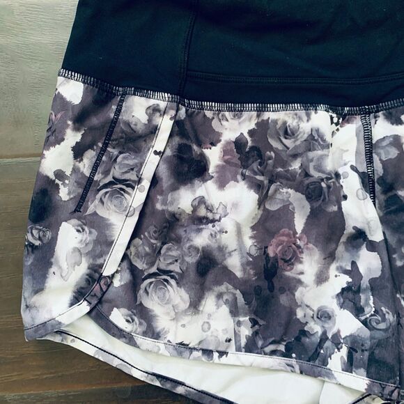 Lululemon Run Times Shorts - Floral Print Mini Obscurred Black Dusty Mauve/Black - Picture 9 of 12